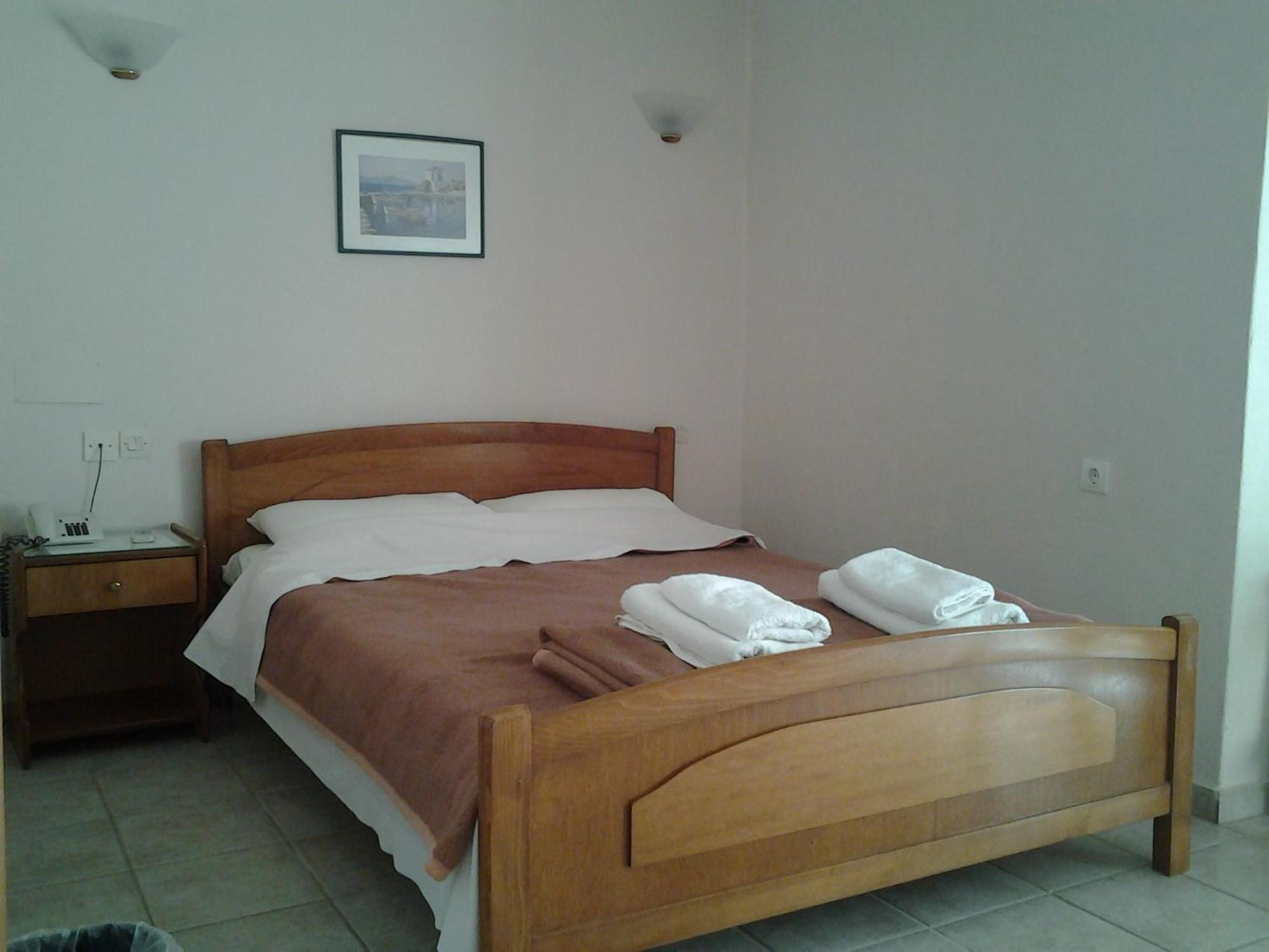 Hotel Lidra Korinós Habitación foto